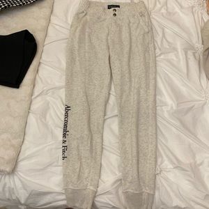 Abercrombie & Fitch grey sweatpants